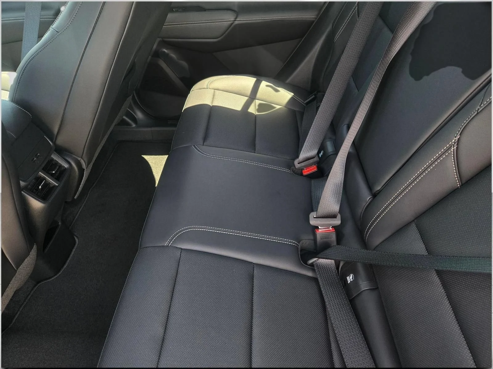 2027 GMC Terrain Elevation - Photo 3