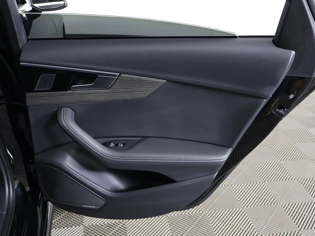 Used 2023 Black Metallic Audi 45 S line Premium Plus image 26
