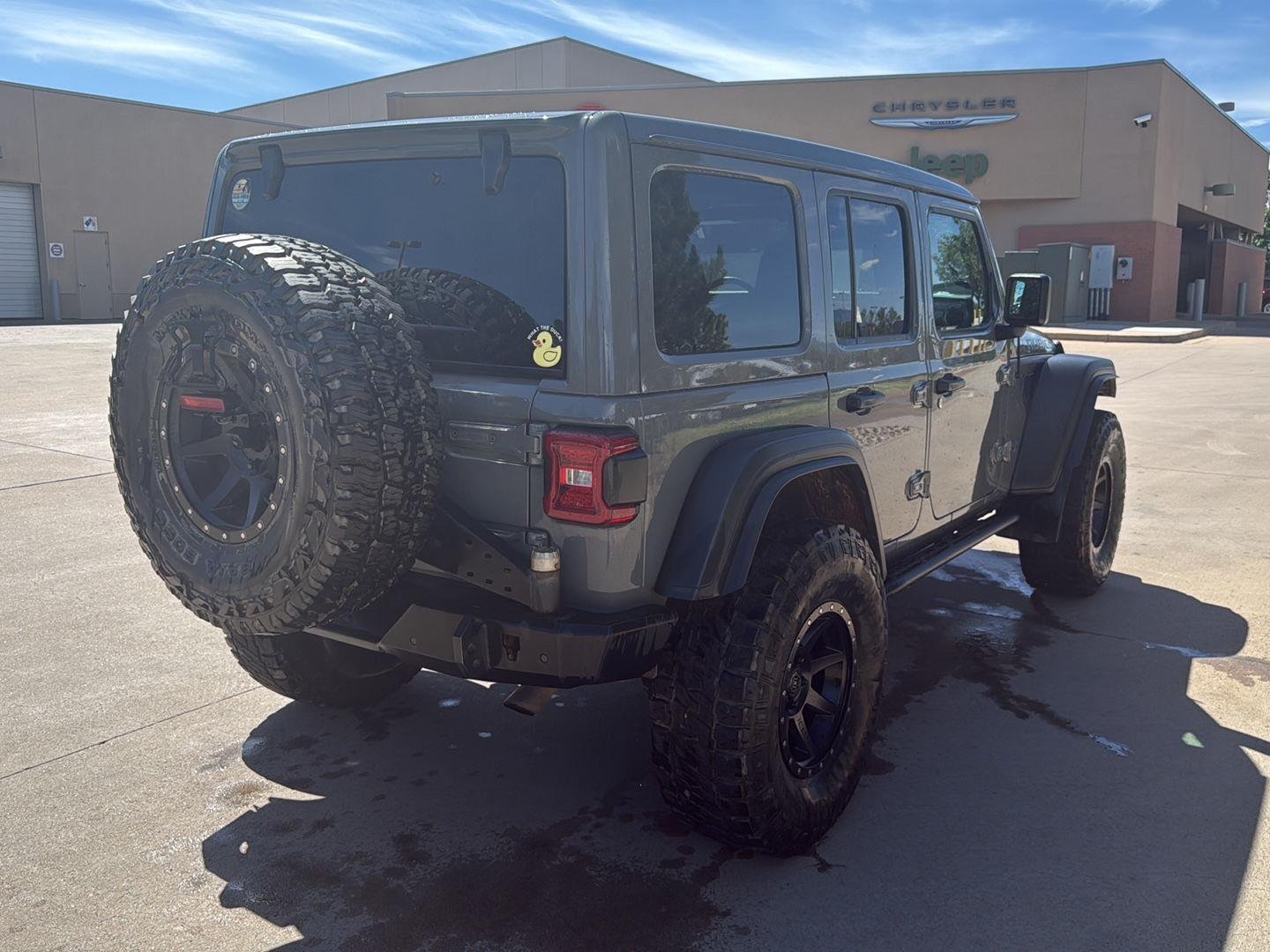 Used 2021 Sting-Gray Clearcoat Jeep Unlimited Rubicon image 10