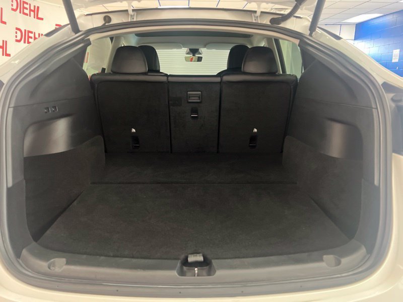 Used 2022  Tesla Long Range image 8