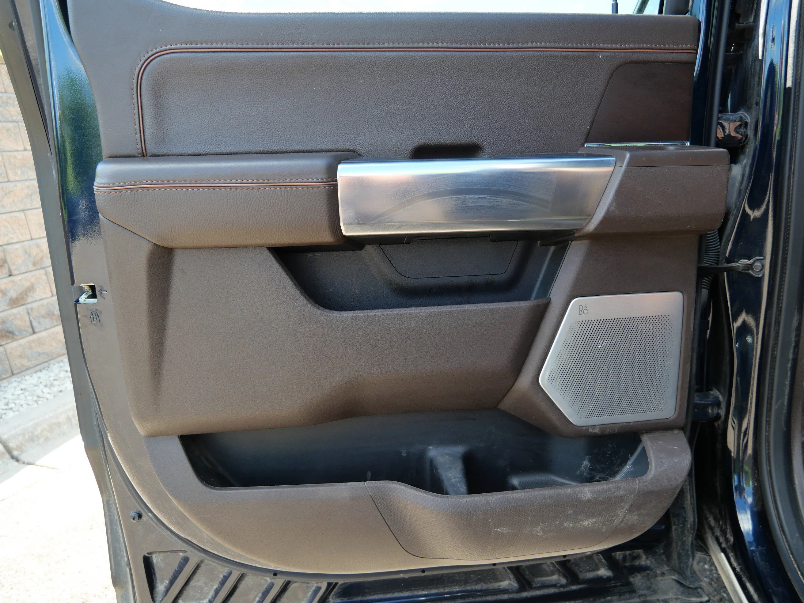 Certified Used 2023 Bluestone Ford King Ranch image 15