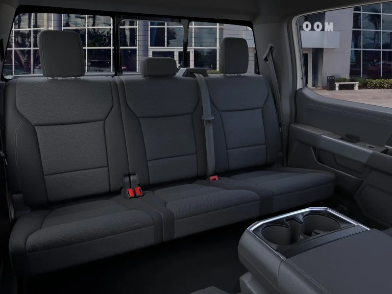 New 2026 Oxford White Ford XLT image 11