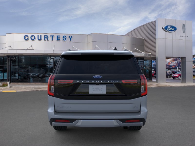 New 2026 Glacier Gray Metallic Tri-Coat Ford MAX Platinum® image 5