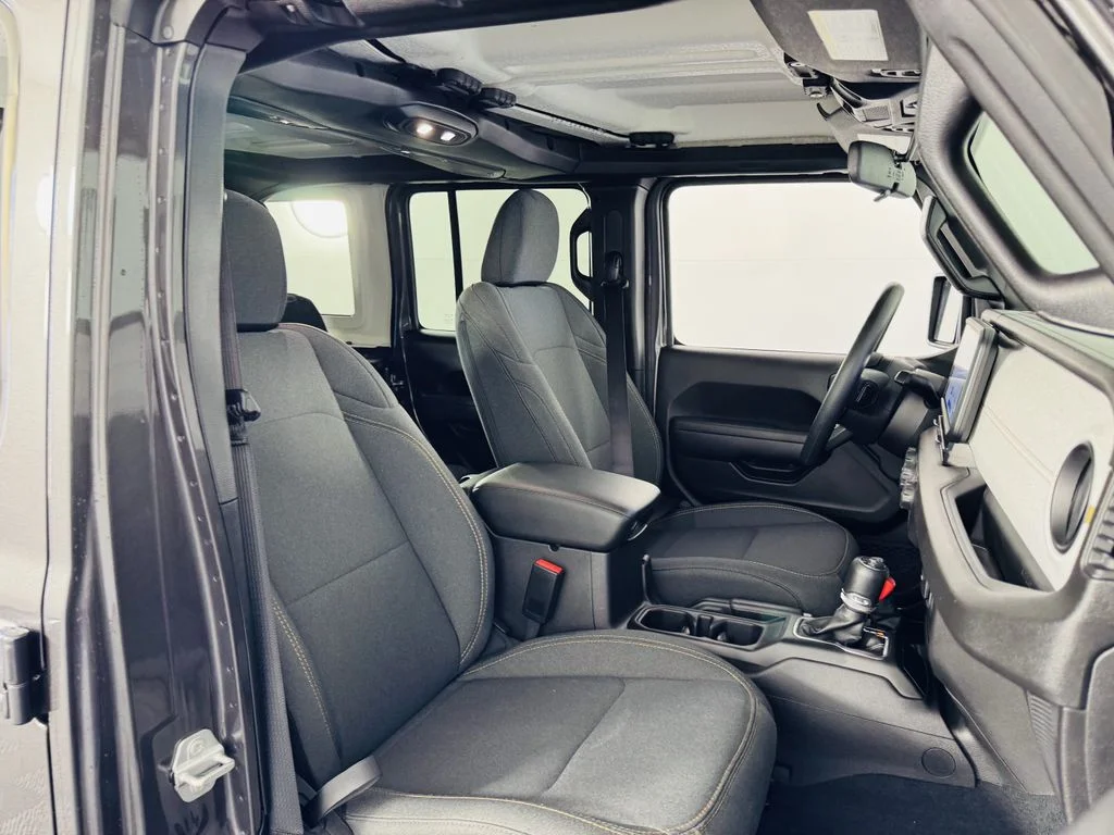 2026 Jeep Wrangler 4-Door Sport - Photo 27