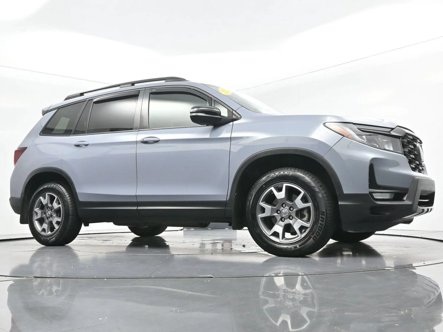 Used 2022 Sonic Gray Pearl Honda TrailSport AWD image 52