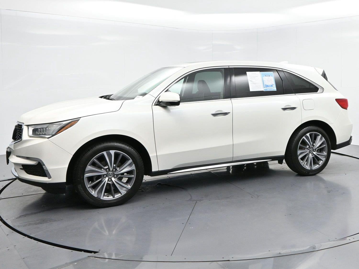 Used 2018 White Diamond Pearl Acura w/Technology Pkg image 4