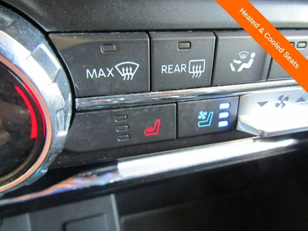 Used 2021 Gray Ford Lariat image 19