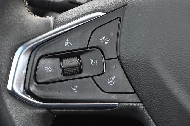 Used 2024 Gray Chevrolet ACTIV image 28