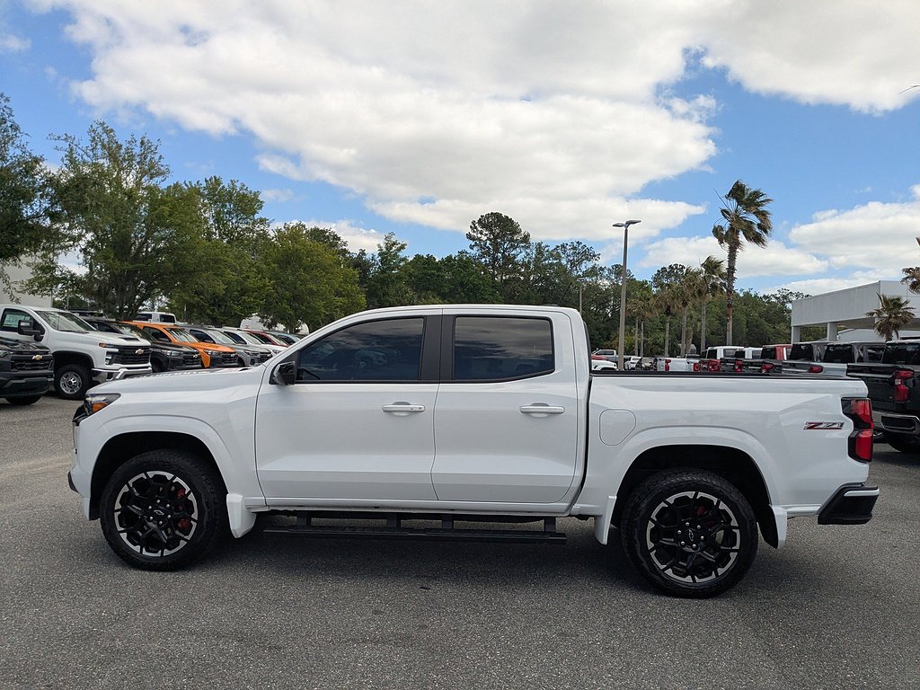 2026 Chevrolet Colorado Z71 - Photo 6