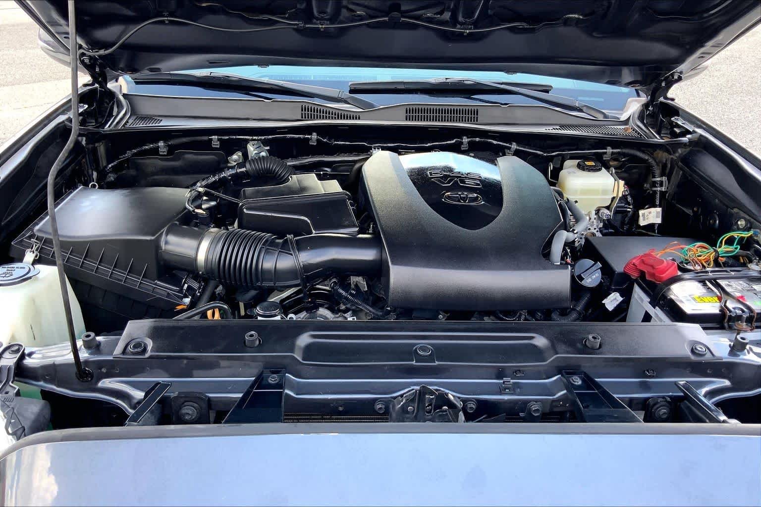 Used 2020 Magnetic Gray Metallic Toyota TRD Sport image 31