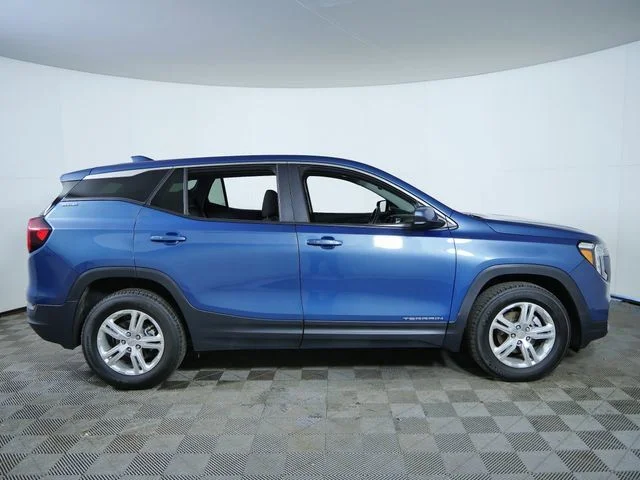 Used 2024 Blue GMC SLE image 10