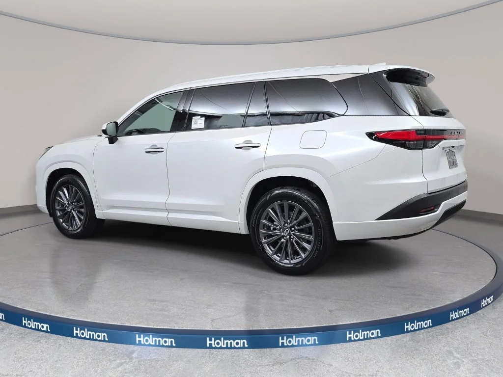 New 2026 Wind Chill Pearl Lexus AWD image 7