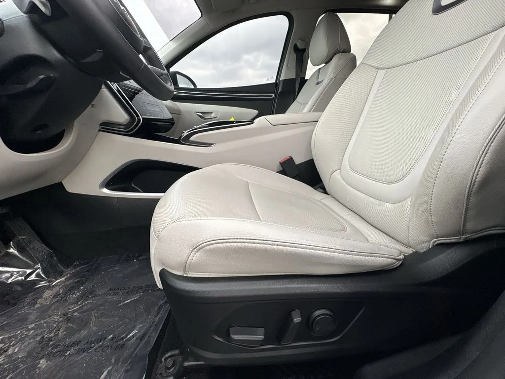 Used 2023 Silver Hyundai Limited image 14