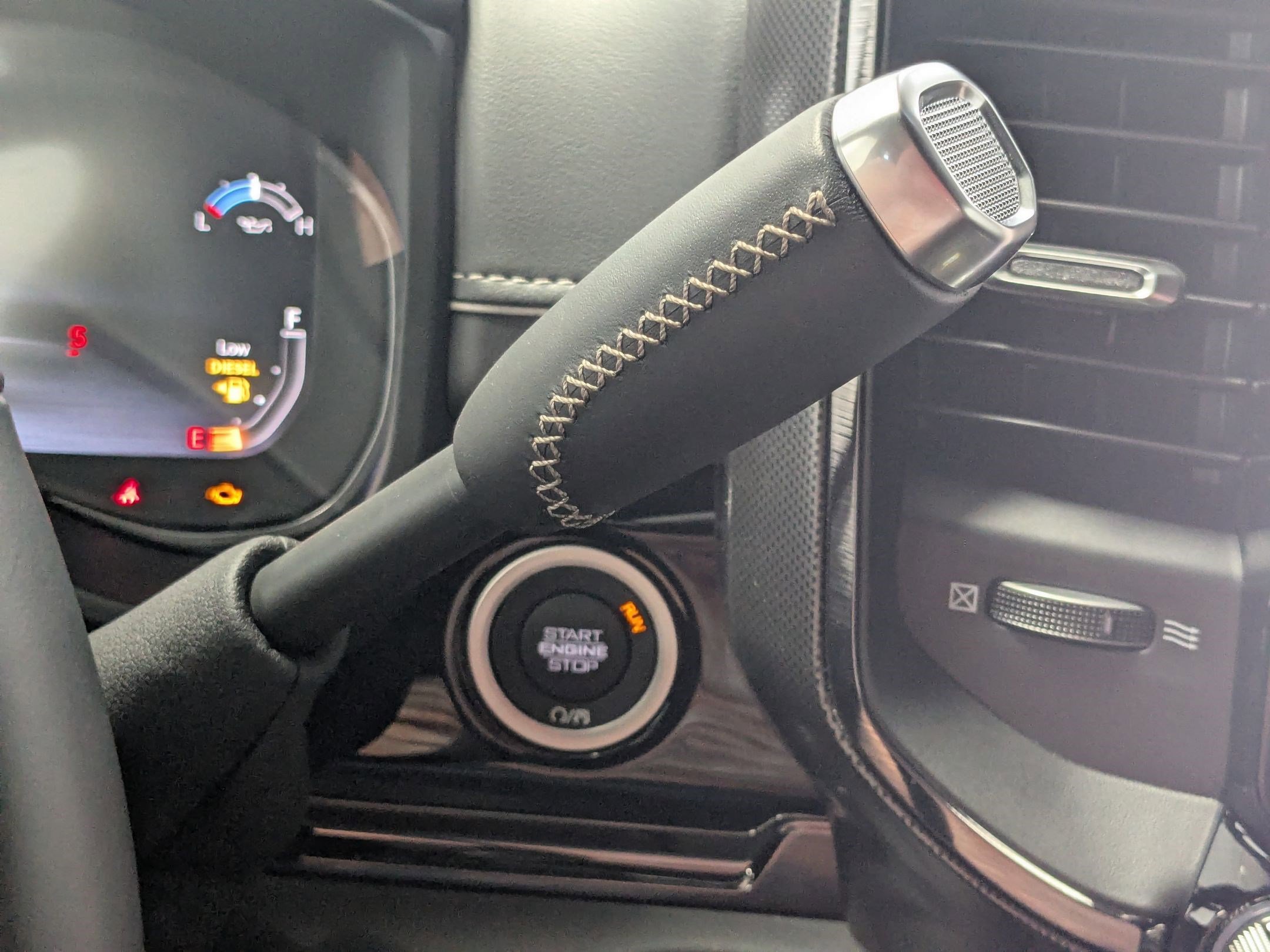 2025 RAM 2500 Limited - Photo 15