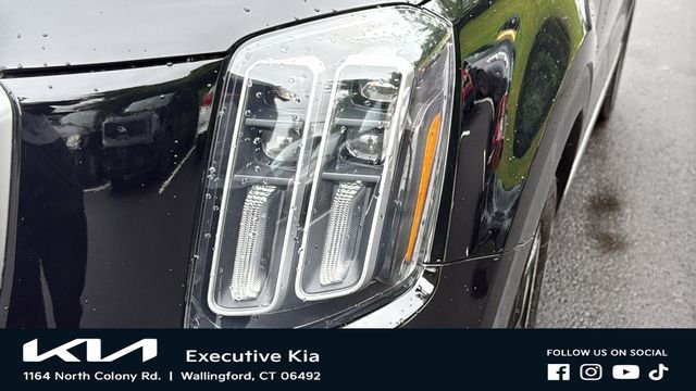 Certified Used 2024 Black Kia EX image 7