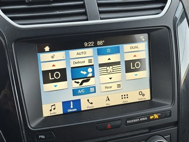 Used 2018 Gray Ford XLT image 32