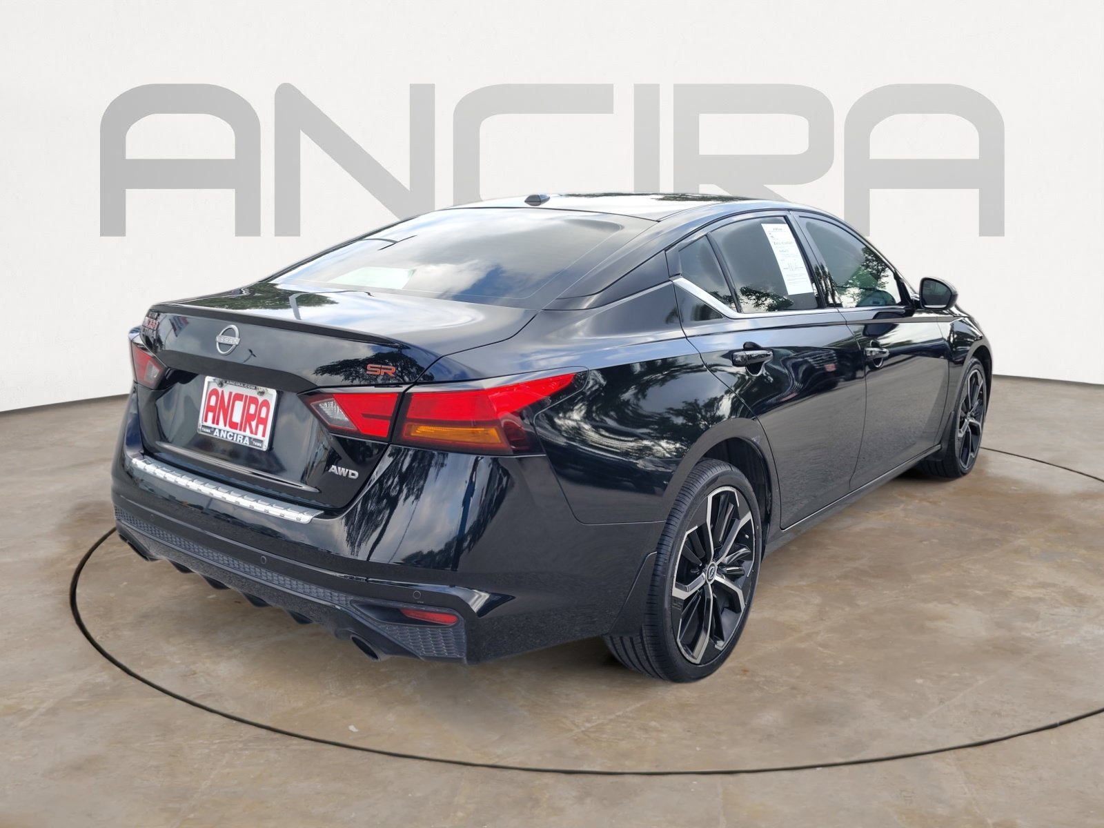 Used 2023 Super Black Nissan 2.5 SR image 11