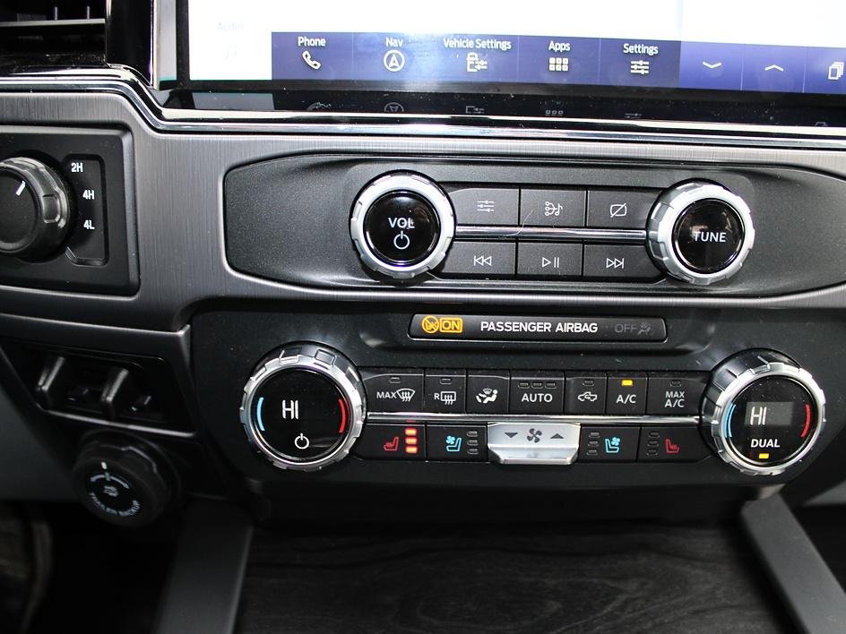 2022 Ford F-450 Super Duty Limited - Photo 15