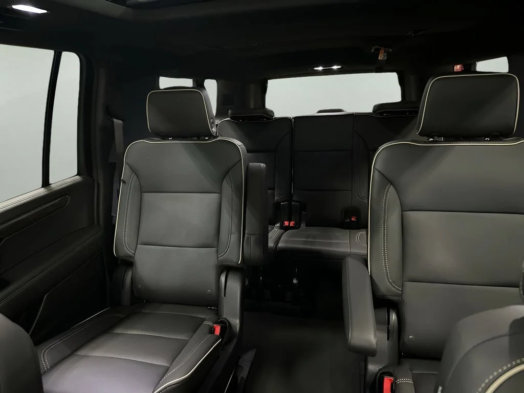2026 Chevrolet Suburban Premier - Photo 21