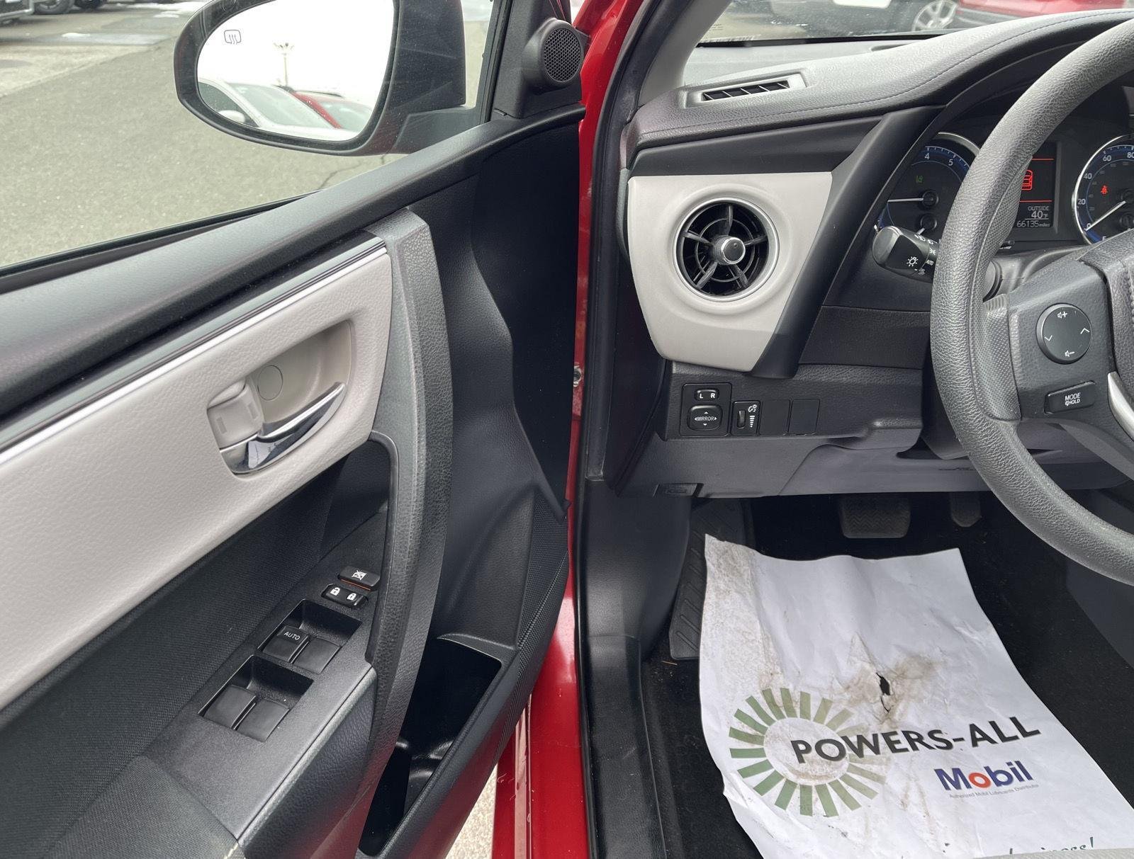 Used 2018 Toyota Corolla LE with VIN 2T1BURHE3JC045779 for sale in Manchester, CT