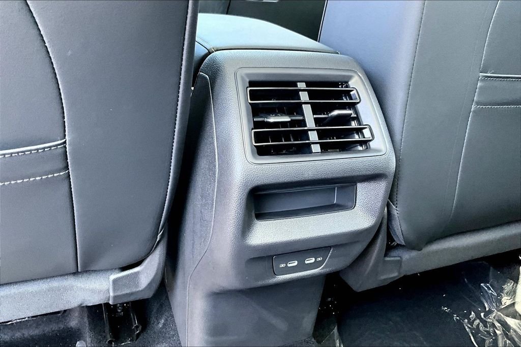 New 2026 Black Volkswagen 2.0T SE image 8