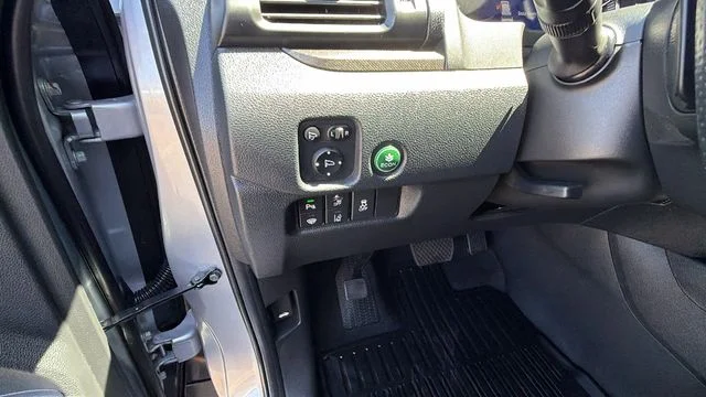 Used 2023 Silver Honda TrailSport image 30