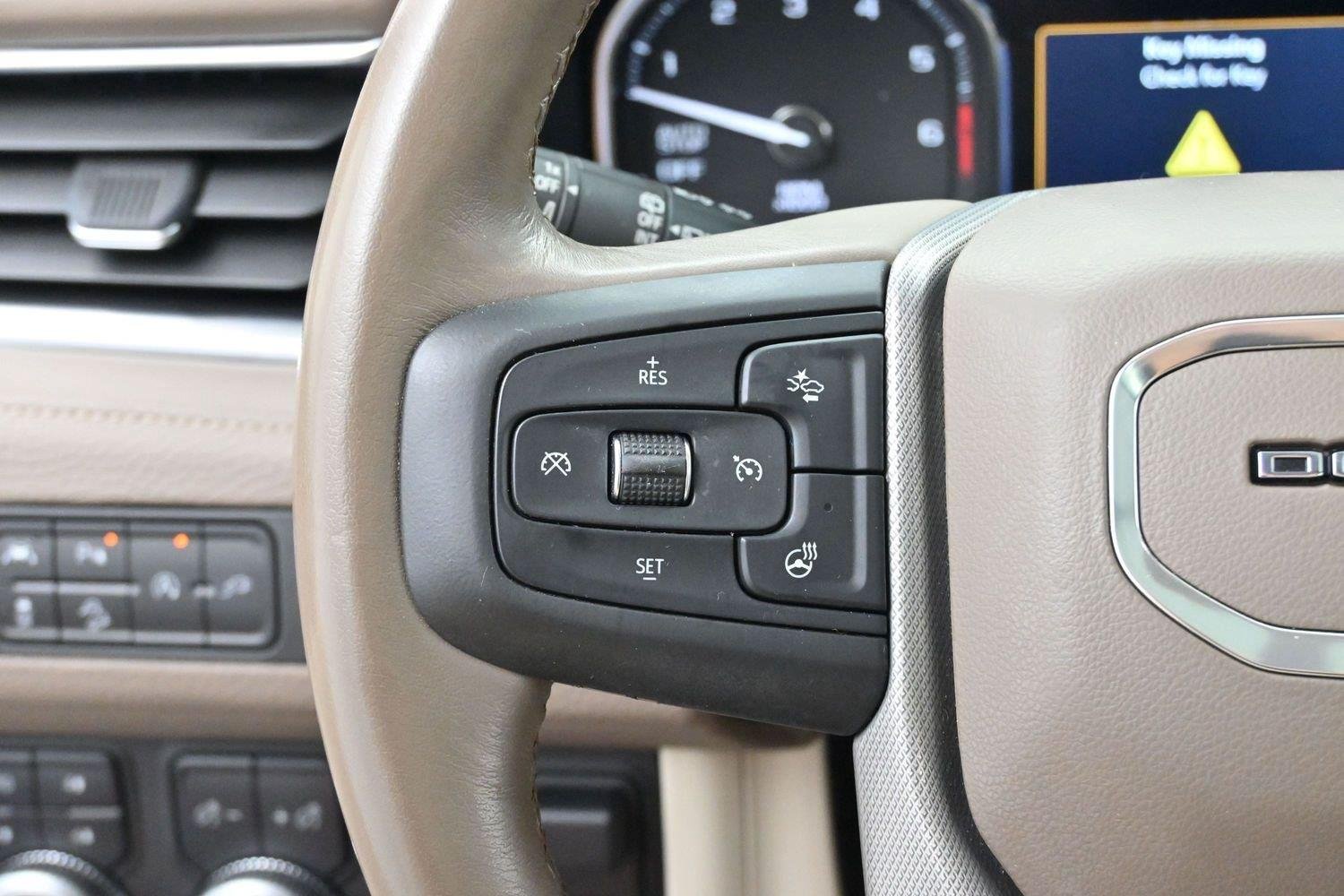 Used 2021 Summit White GMC Denali image 17