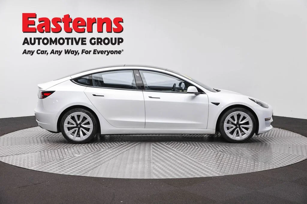 Used 2022 White Tesla Long Range image 4