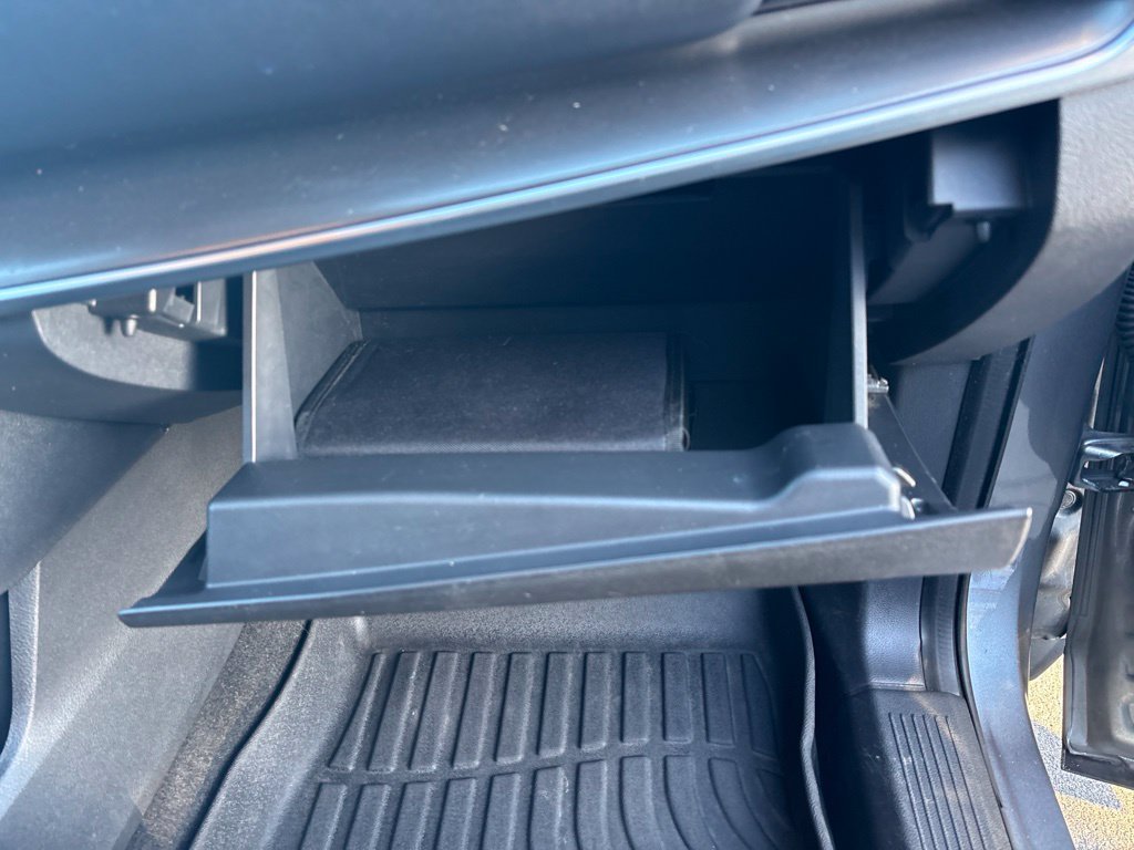 Used 2022 Gun Metallic Nissan SV image 24