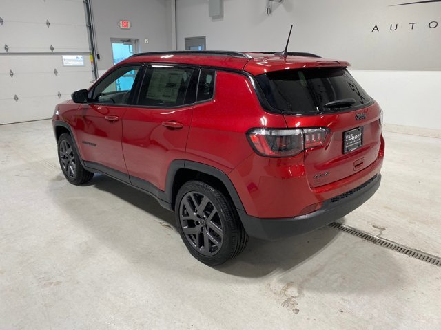 2026 Jeep Compass Latitude Altitude - Photo 6