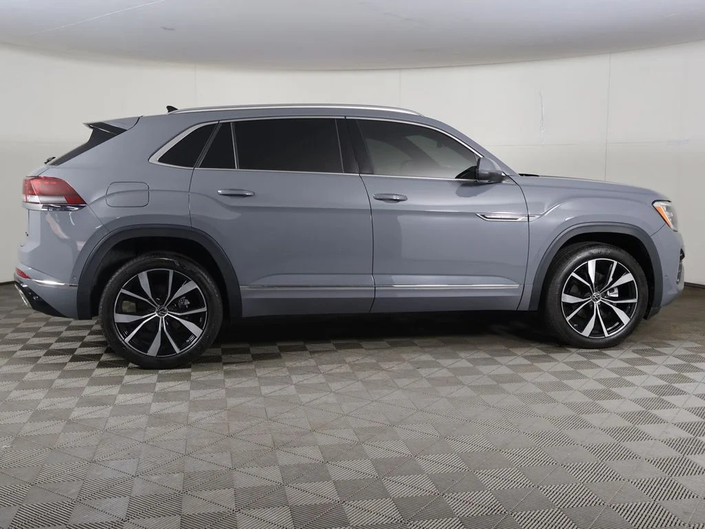 Used 2024 Gray Volkswagen 2.0T SEL Premium R-Line image 20