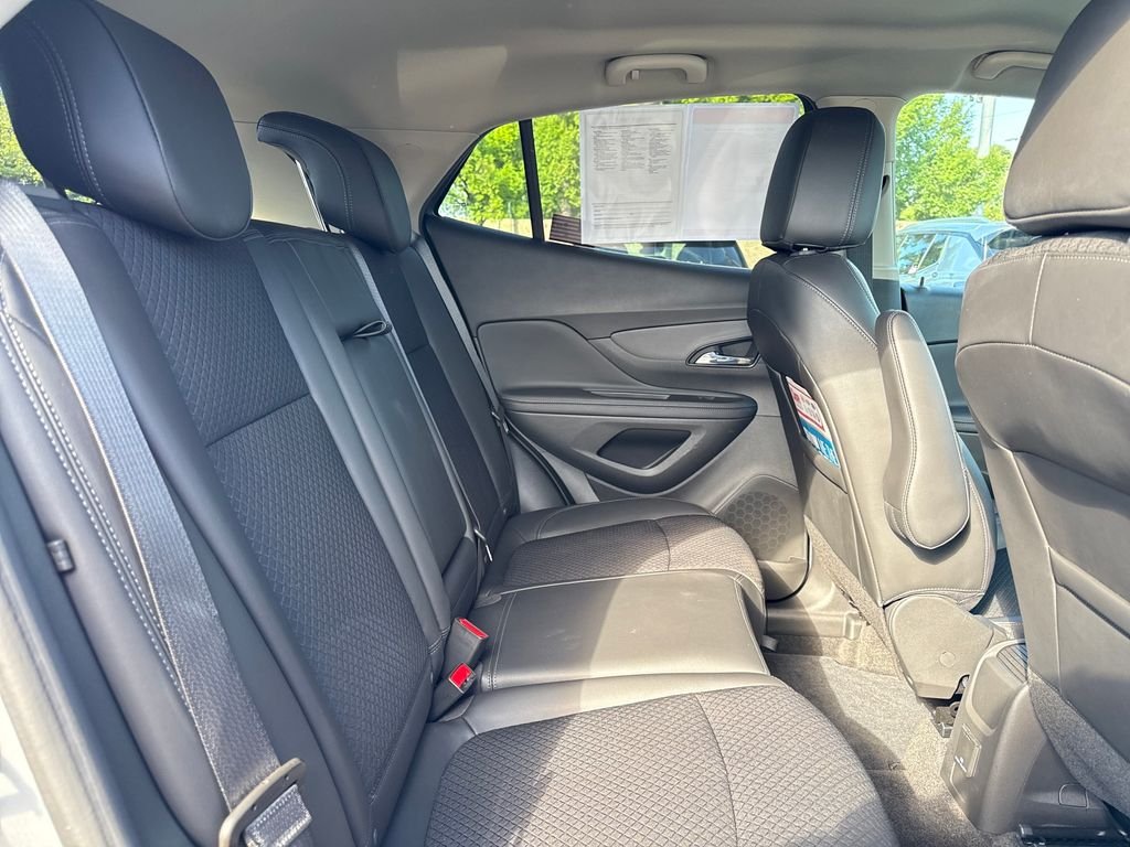 Used 2022 Silver Buick Preferred image 22