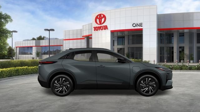 New 2026 Overcast Toyota  SE image 46