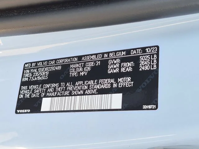 Used 2024 White Volvo B5 Plus Bright Theme image 37