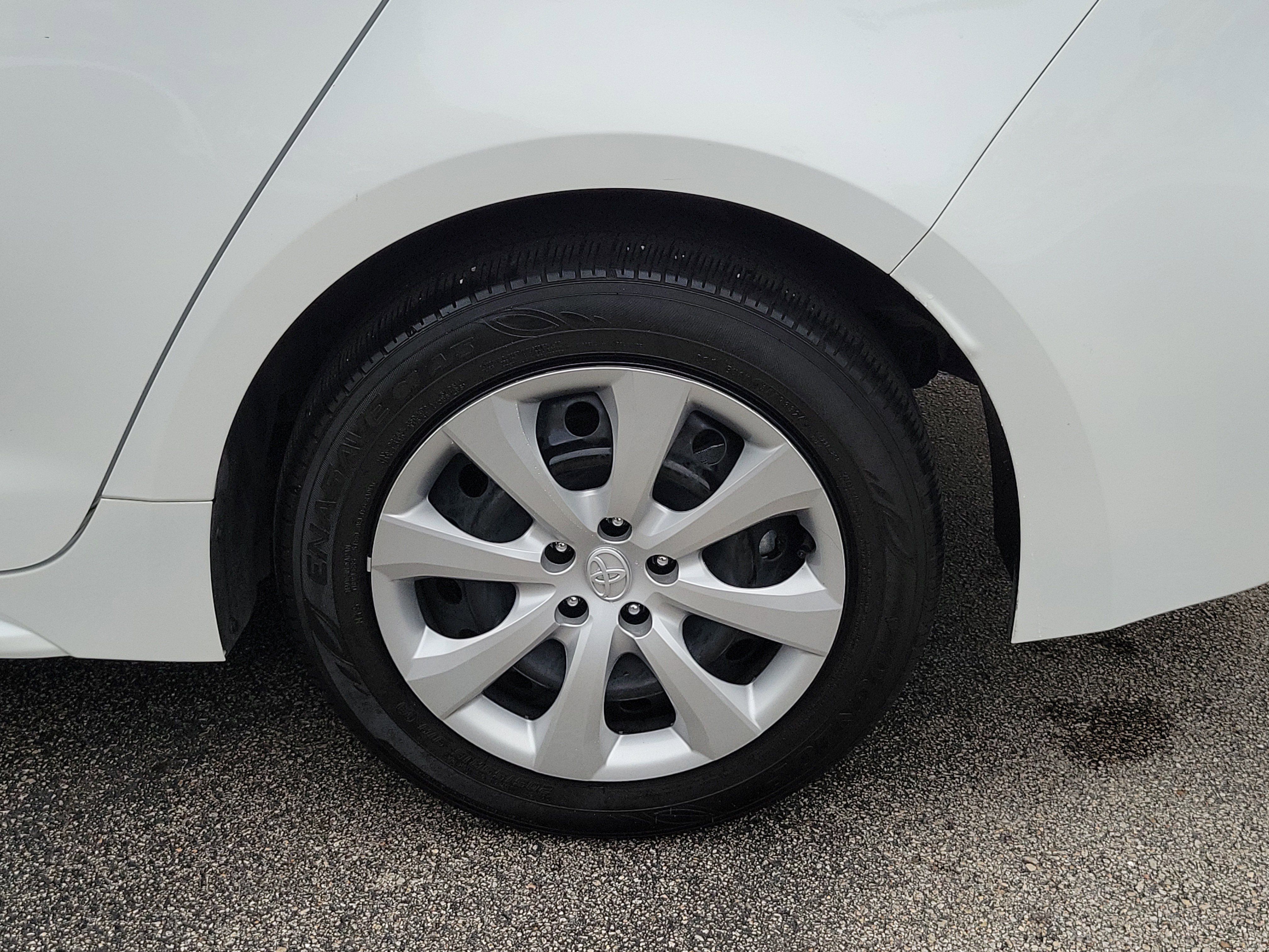 Used 2025 Ice Toyota Hybrid LE image 7