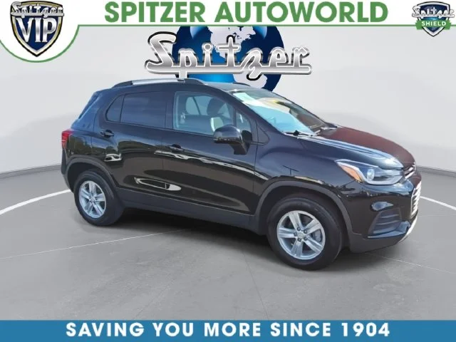 Used 2022 Black Chevrolet LT image 10