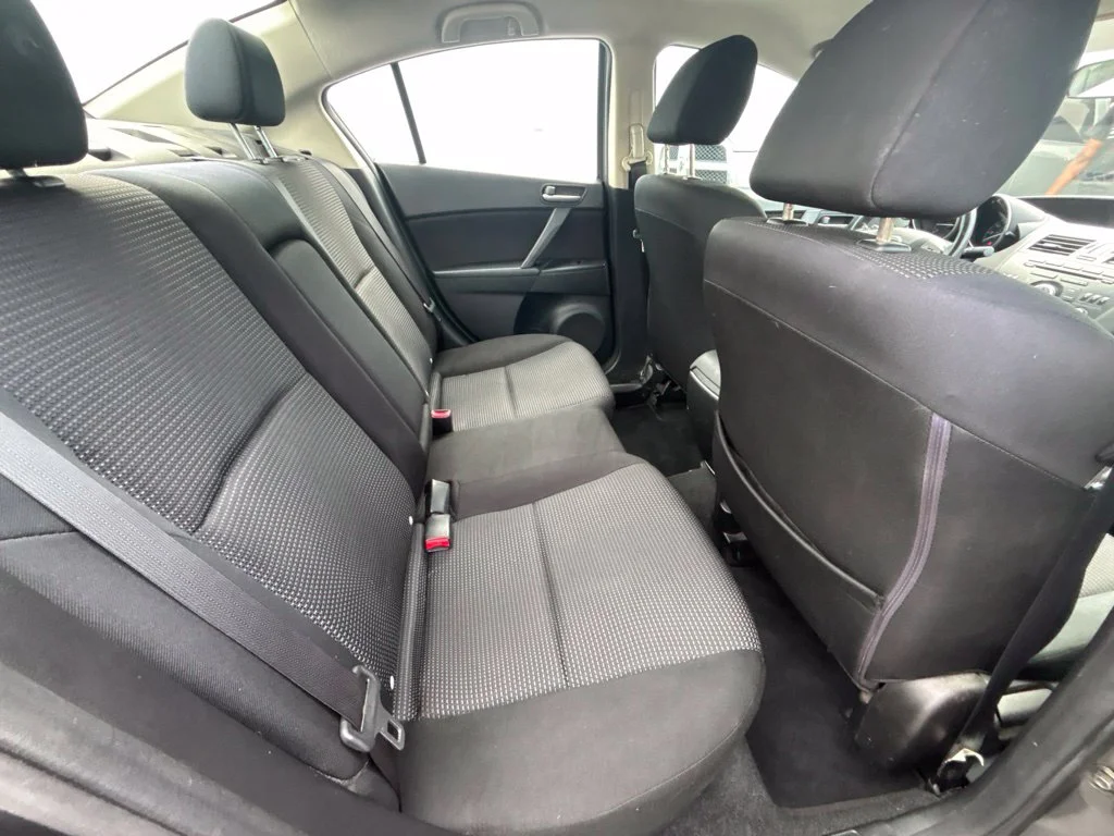 Used 2012 Gray Mazda i Touring image 22
