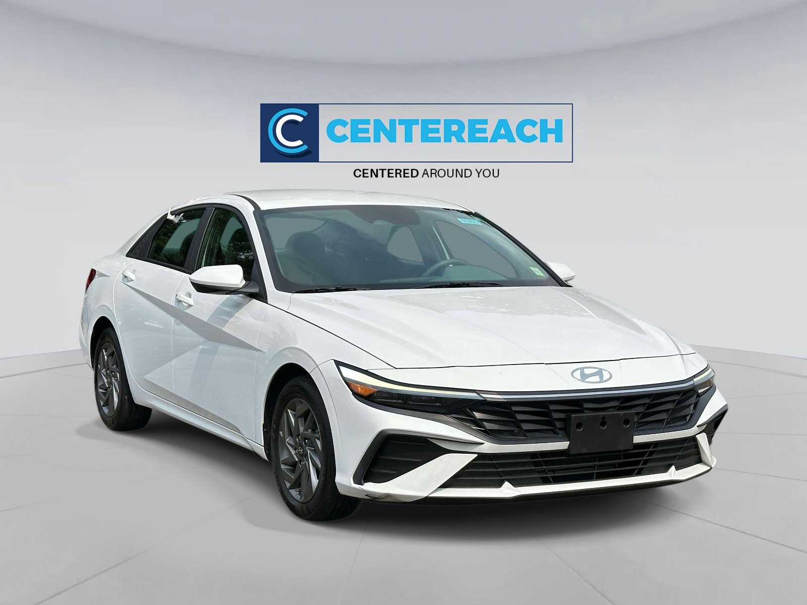 Certified Used 2024 White Hyundai SEL image 4
