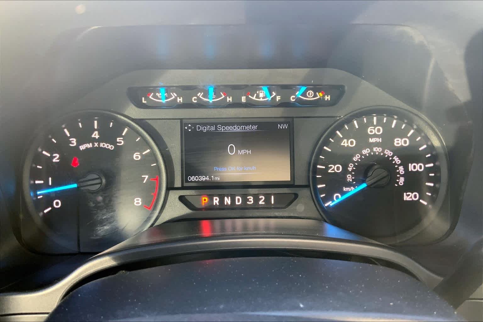 Used 2017 Oxford White Ford XL image 26