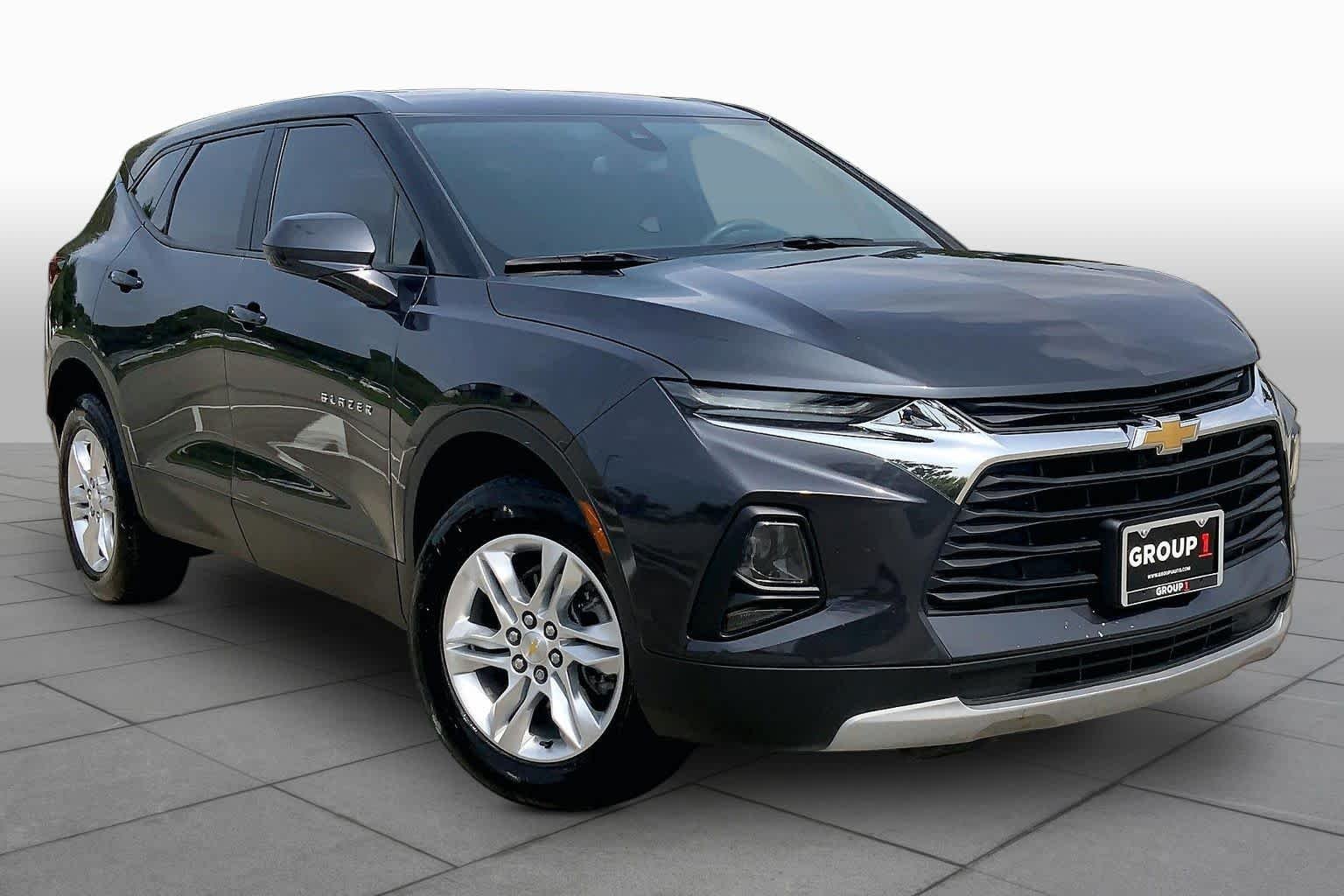Used 2022 Iron Gray Metallic Chevrolet LT image 3