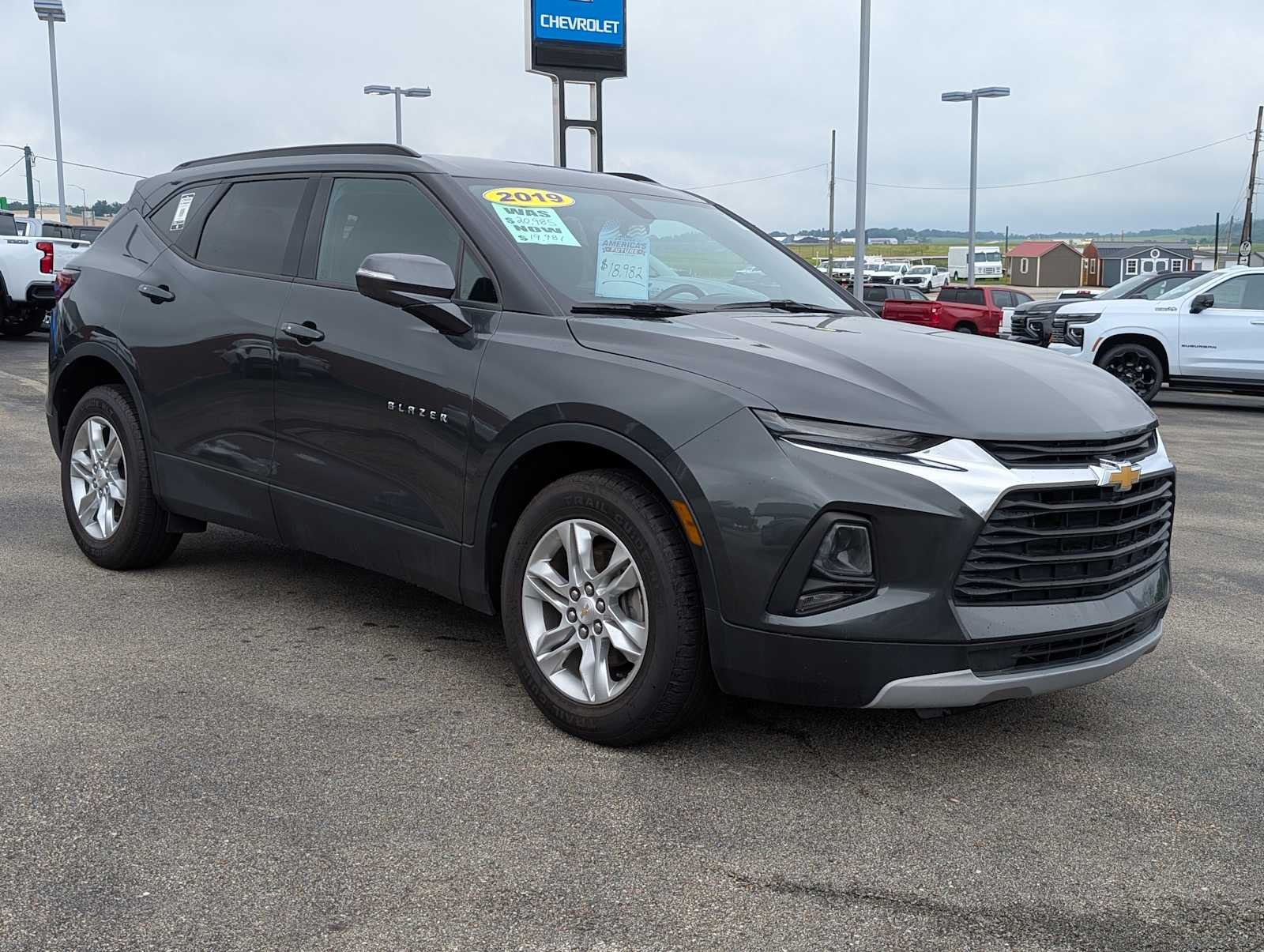 Used 2019 Nightfall Gray Metallic Chevrolet  image 6