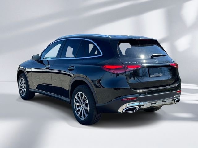 New 2026 Black Mercedes-Benz GLC 300 image 5