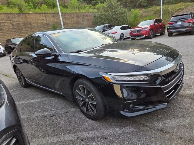 Used 2022 Black Honda EX-L image 6