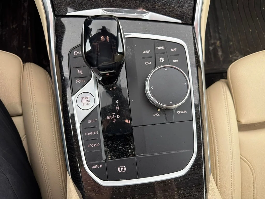 Used 2021 White BMW 330i xDrive image 28