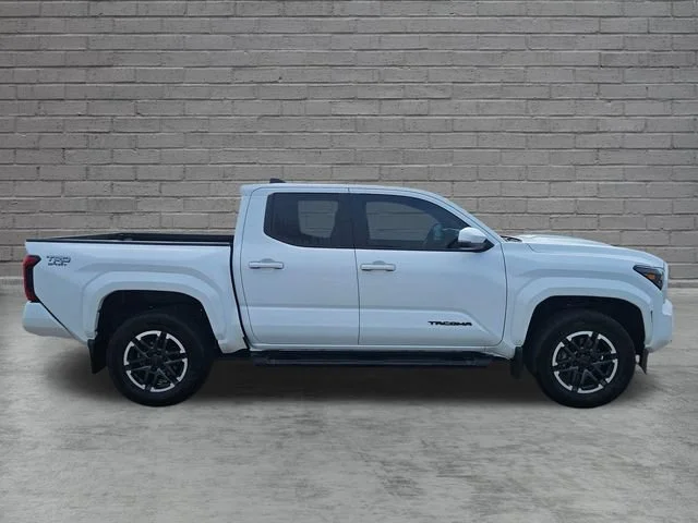 Used 2024 White Toyota SR5 image 6