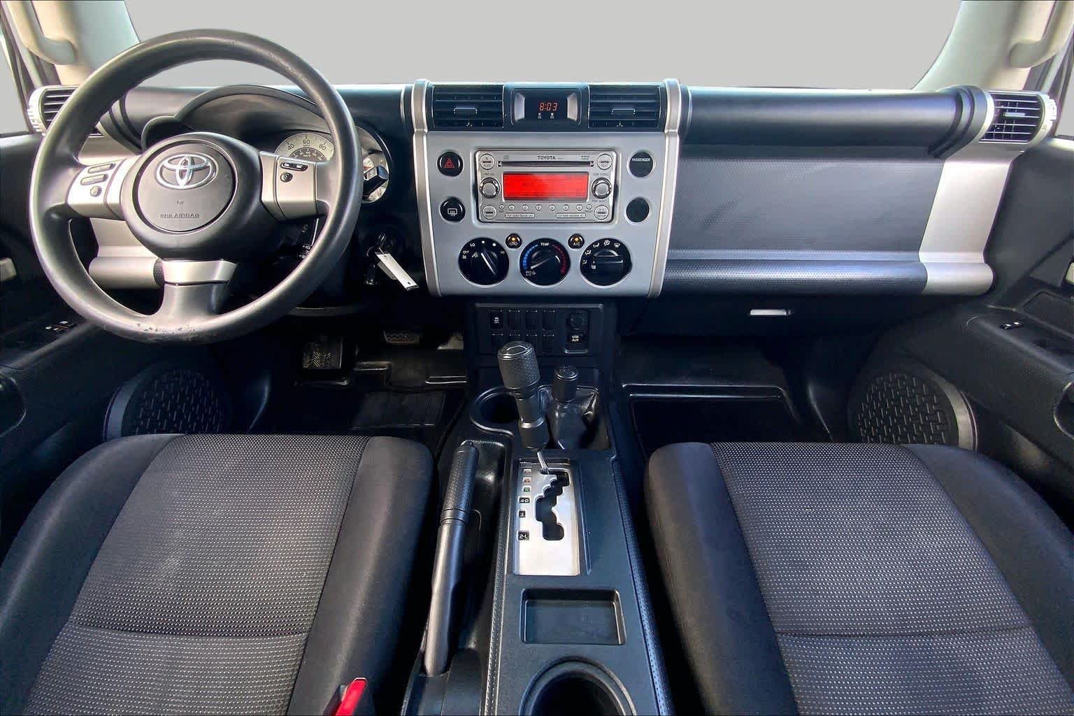 Used 2014 Cement Toyota  image 15