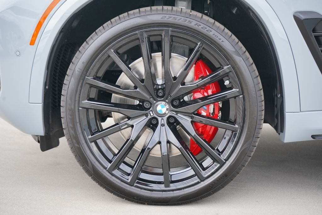 New 2026 Brooklyn Grey Metallic BMW M60i image 5