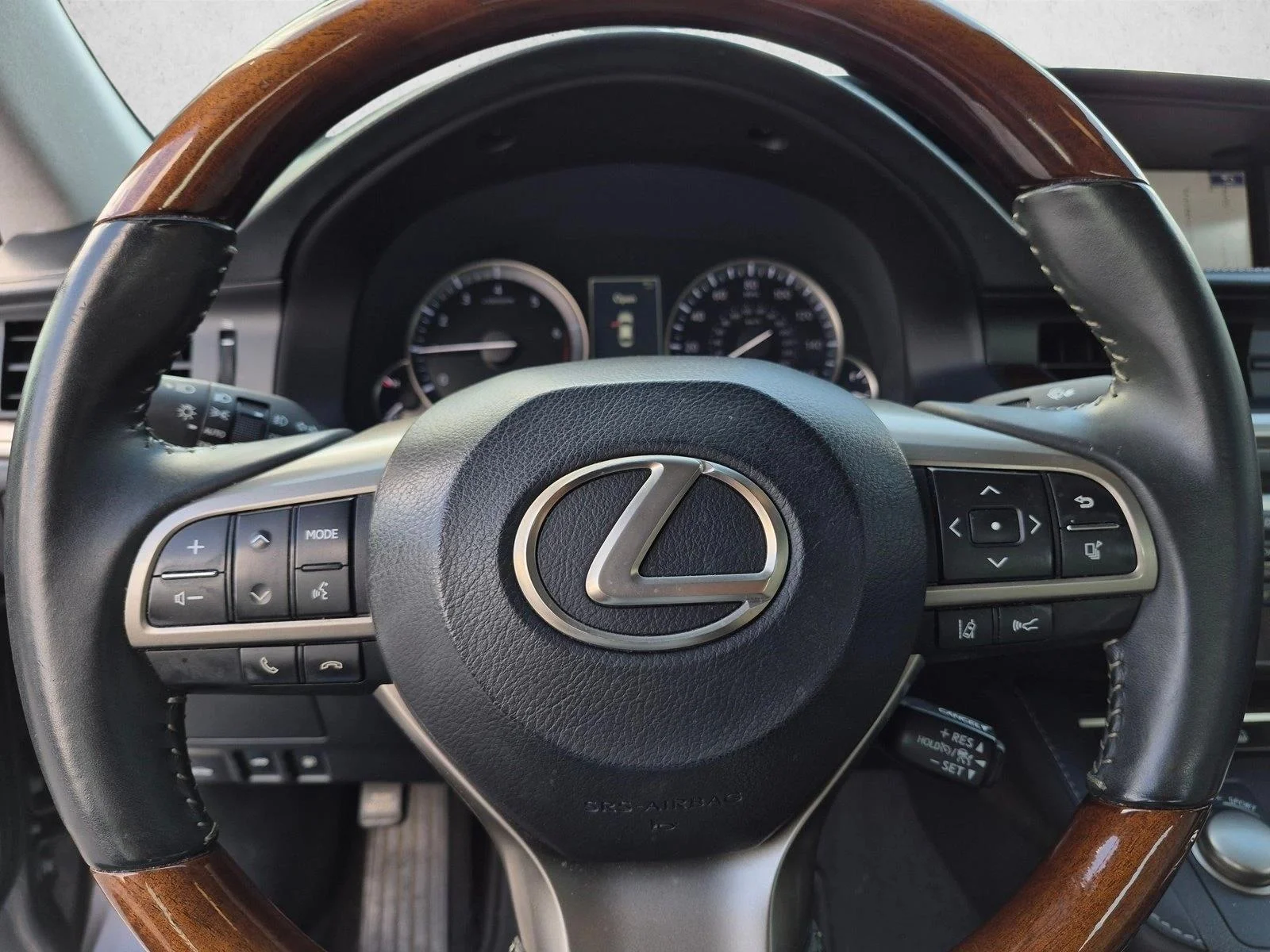 Used 2016 Nebula Gray Pearl Lexus  image 12
