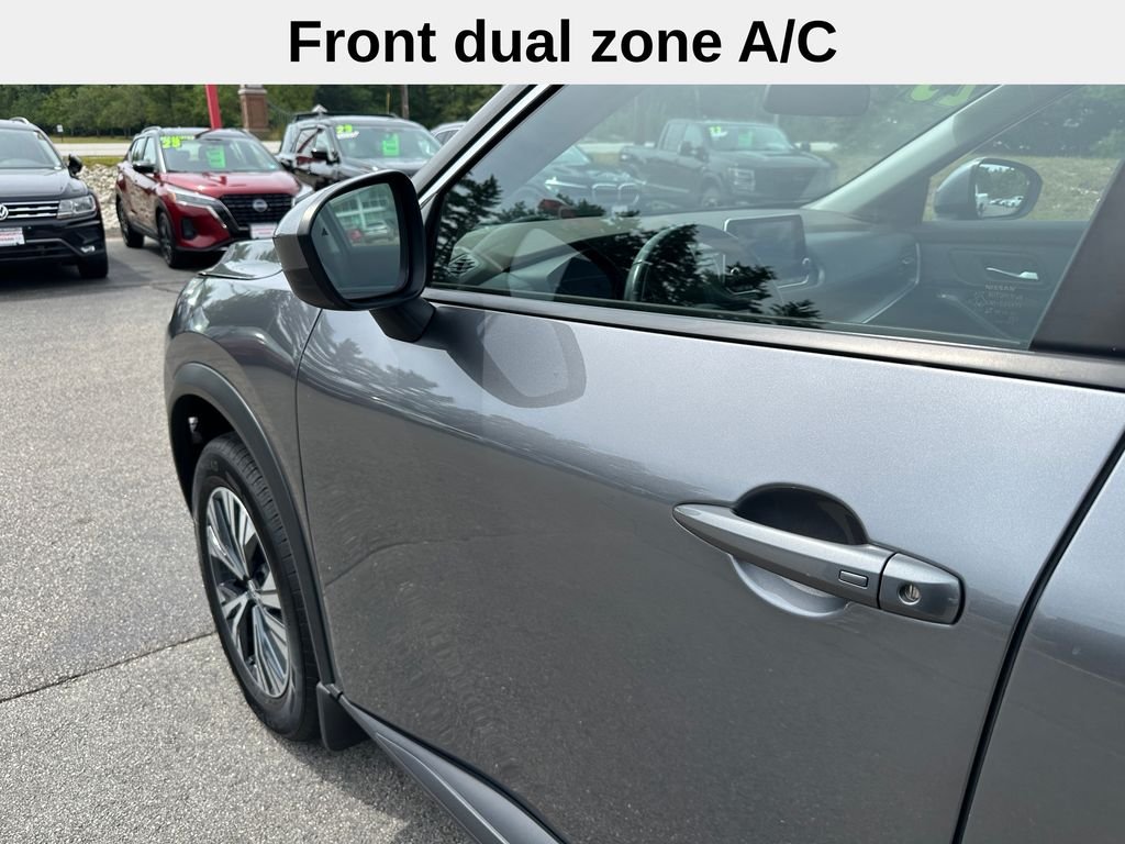 Used 2023 Gray Nissan SV image 10