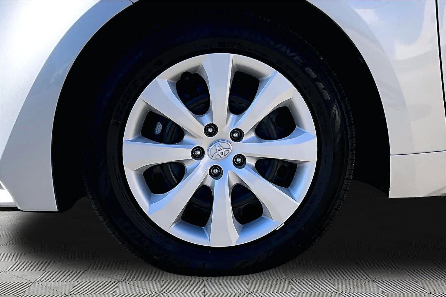 Used 2026 Classic Silver Metallic Toyota Hybrid LE image 11